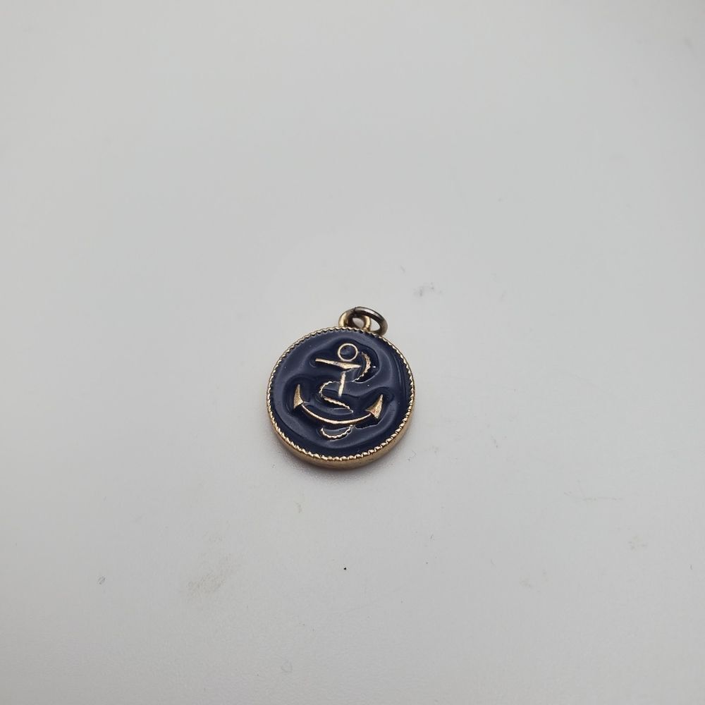 Sailor anchor purple pendant